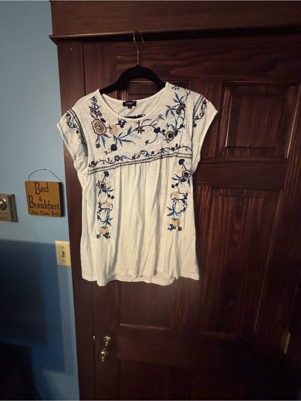 Tolani White Embroidered Cap-Sleeve Tunic with Blue and Tan Floral Detail